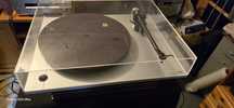 Gramofon Rega p3 top