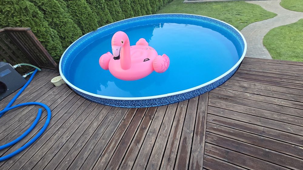 Basen Kanadyjski  4,6 /1,20 / 20 tyś litrów