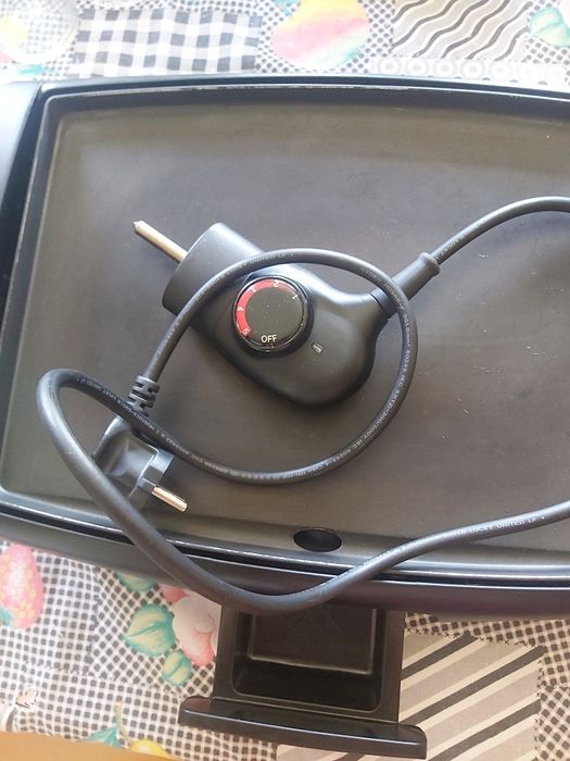 Grelhador TEFAL (1800 W)