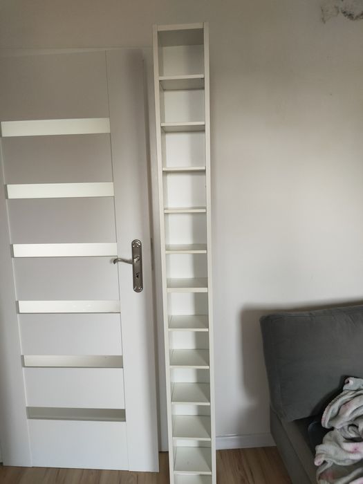 Gnedby regał na płyty