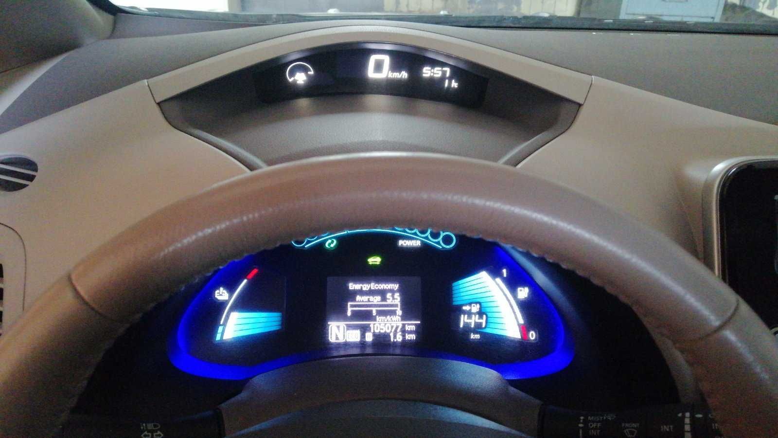 аренда прокат электромобиль nissan leaf 2015 SV не такси