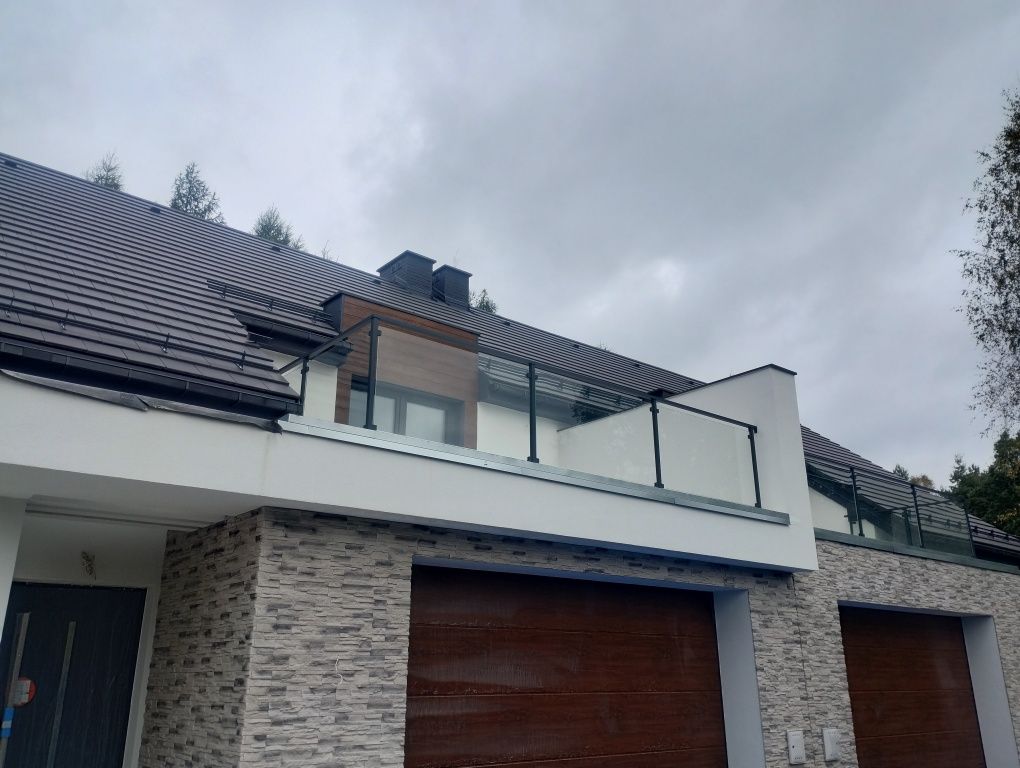 Balustrady Barierki Balkonowe Schodowe Aluminiowe Szklane