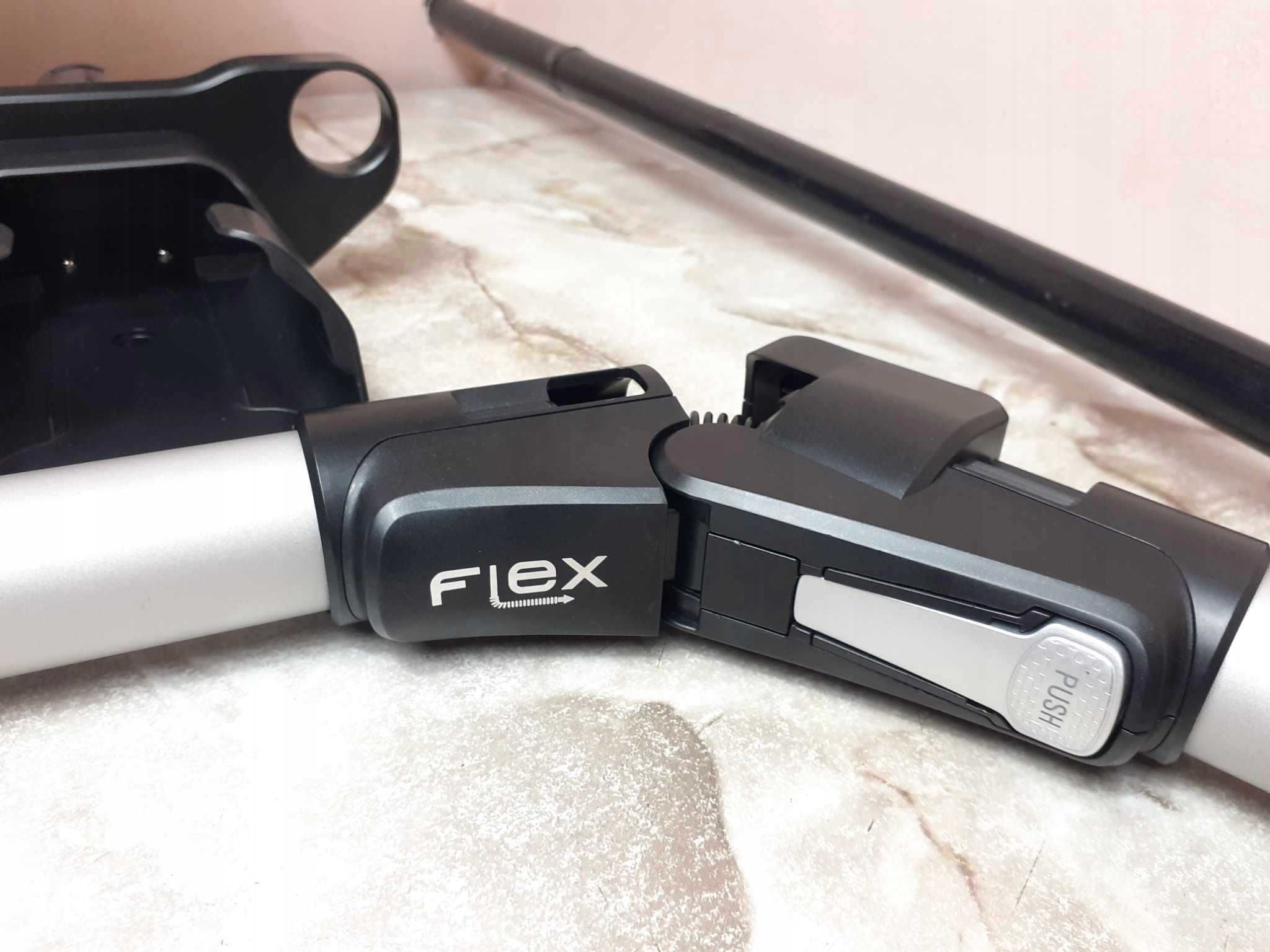 Odkurzacz pionowy Rowenta X-Force Flex czarny