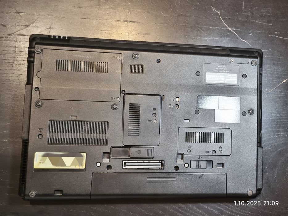 HP ProBook 6550b I5 8GB RAM, SSD, stacja dokująca, Windows 10