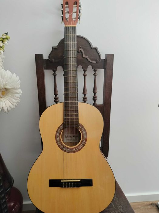 Gitarra Acoustica