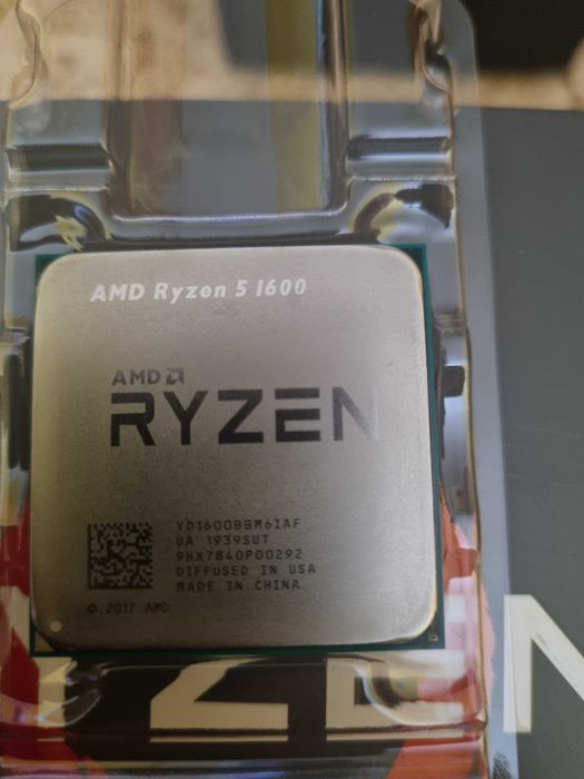 Procesor AMD Ryzen 5 1600 AF + fabryczne chłodzenie + BOX