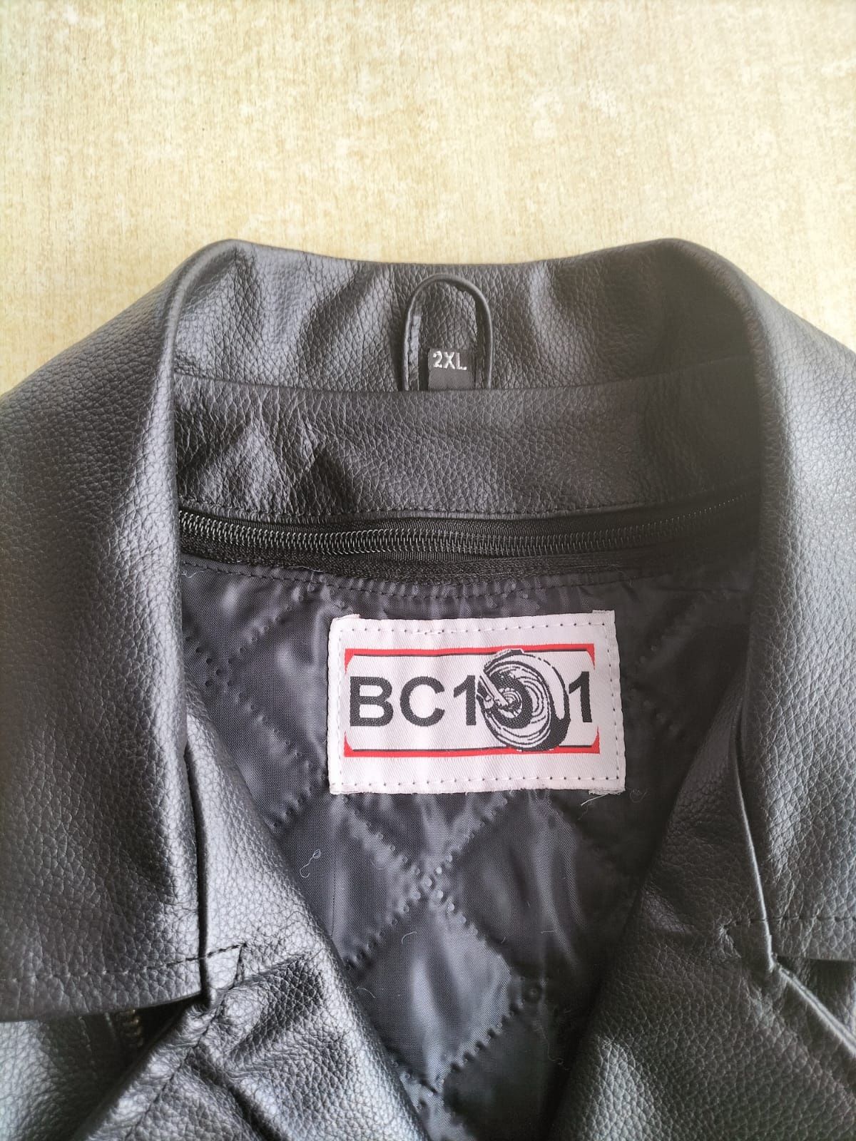 Sprzedam Spodnie Kurtka Kaski Motocyklowe