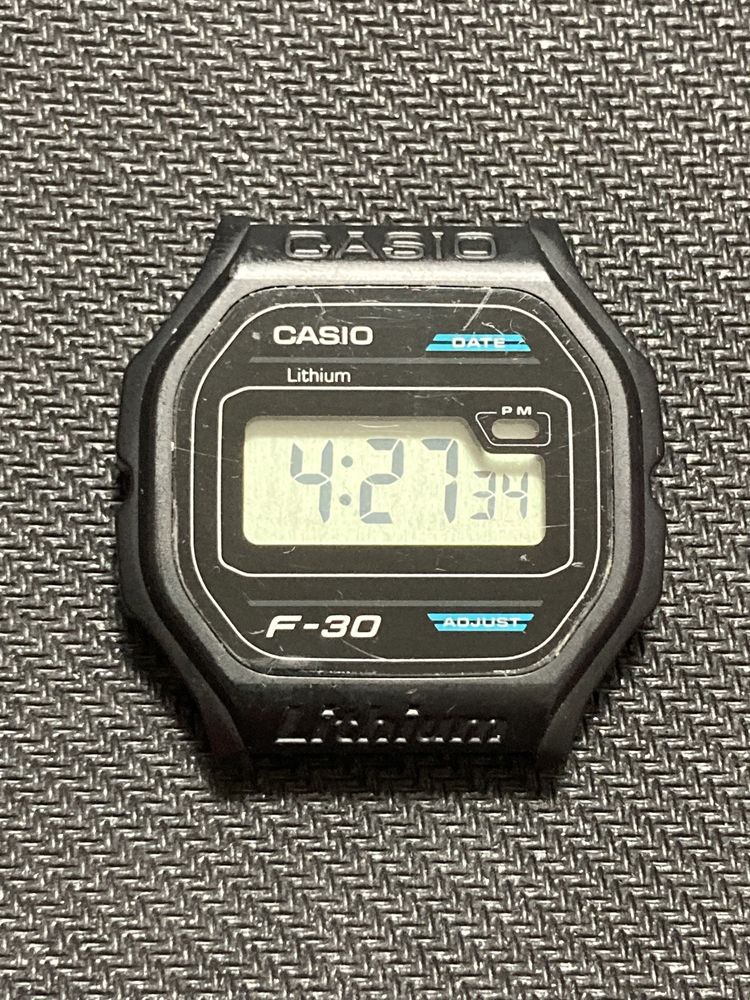 Casio modelo F-30