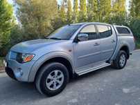 Mitsubishi L200 2.5 DI-D CD Invite+ AC/ABS 4WD