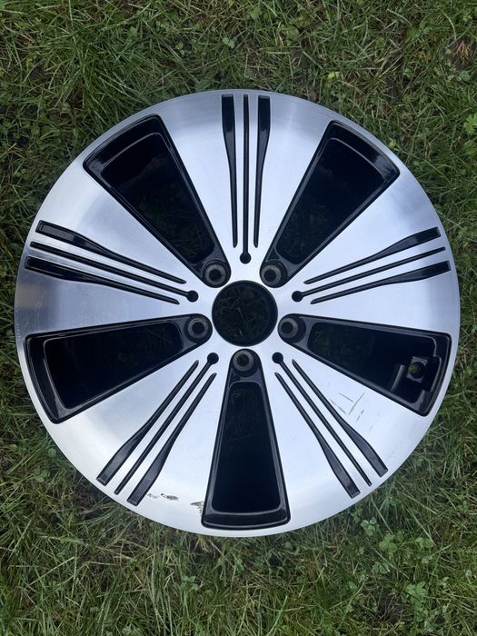 Felga Aluminiowa Mercedes 18” A243 EQA ET53,5 Oryginal