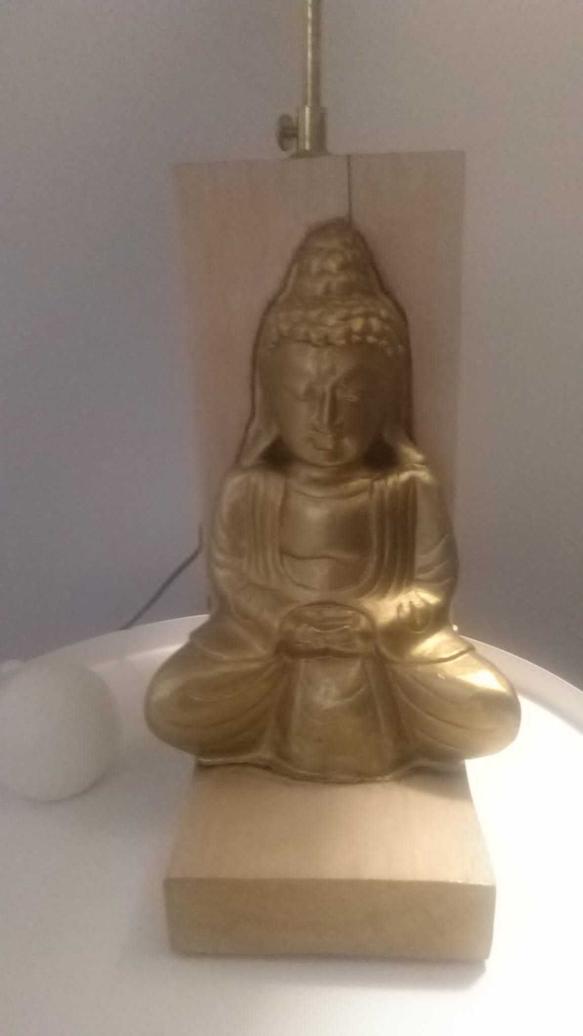 Candeeiro eléctrico artesanal com Buda Sidarta Gautama