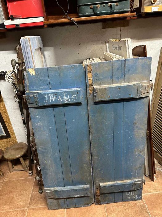 Portadas, janelas e portas antigas