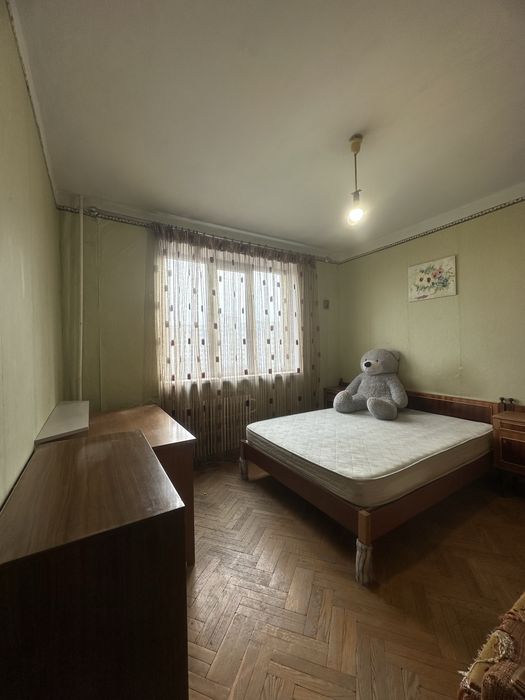 Продам 2-х кімнатну квартиру, ст.м. Олексіївська