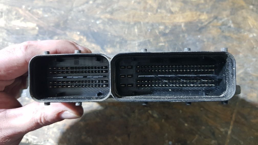 Komputer sterownik silnika 1.9 z19dt z19dth opel vectra c signum DM