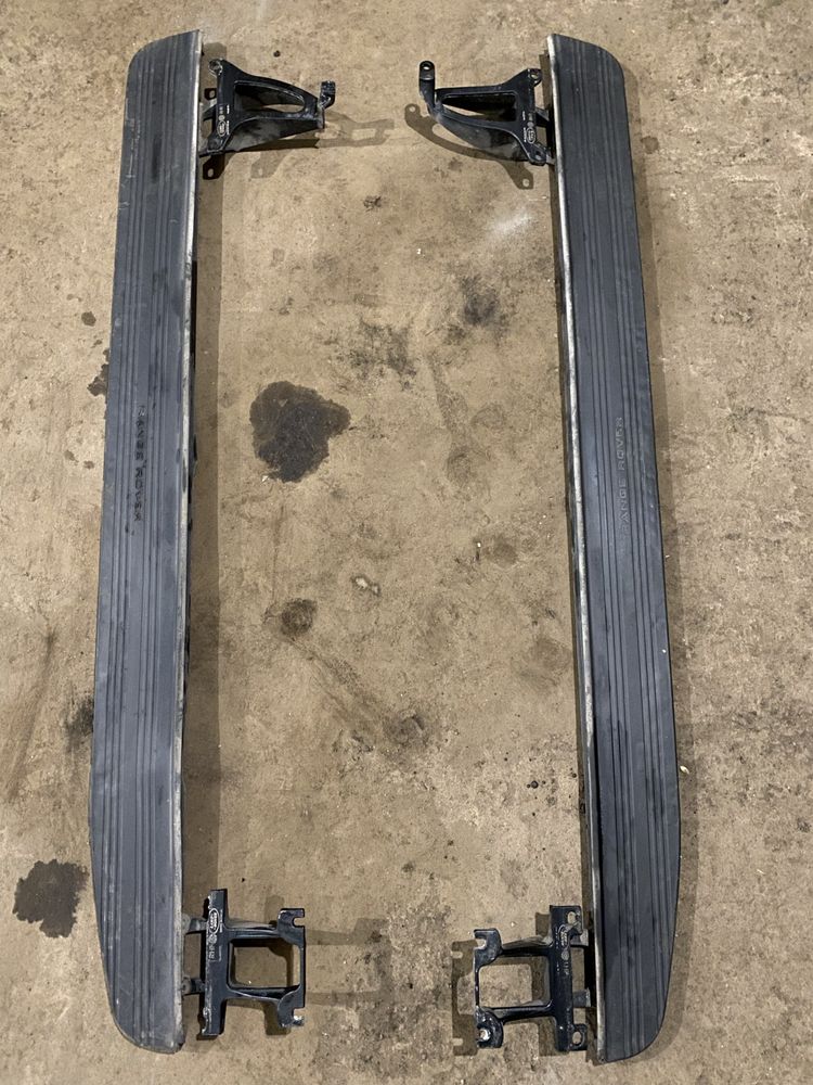 Пороги Підніжки Сходи  Range Rover L405