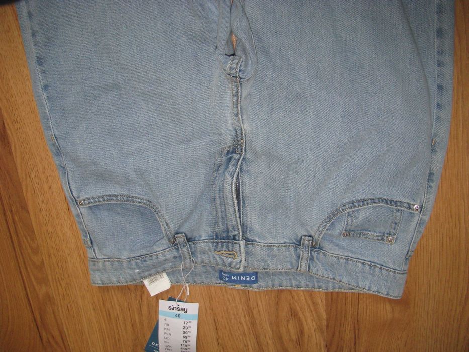 Bawełniane jeansy z prostą nogawką Sinsay/Denim