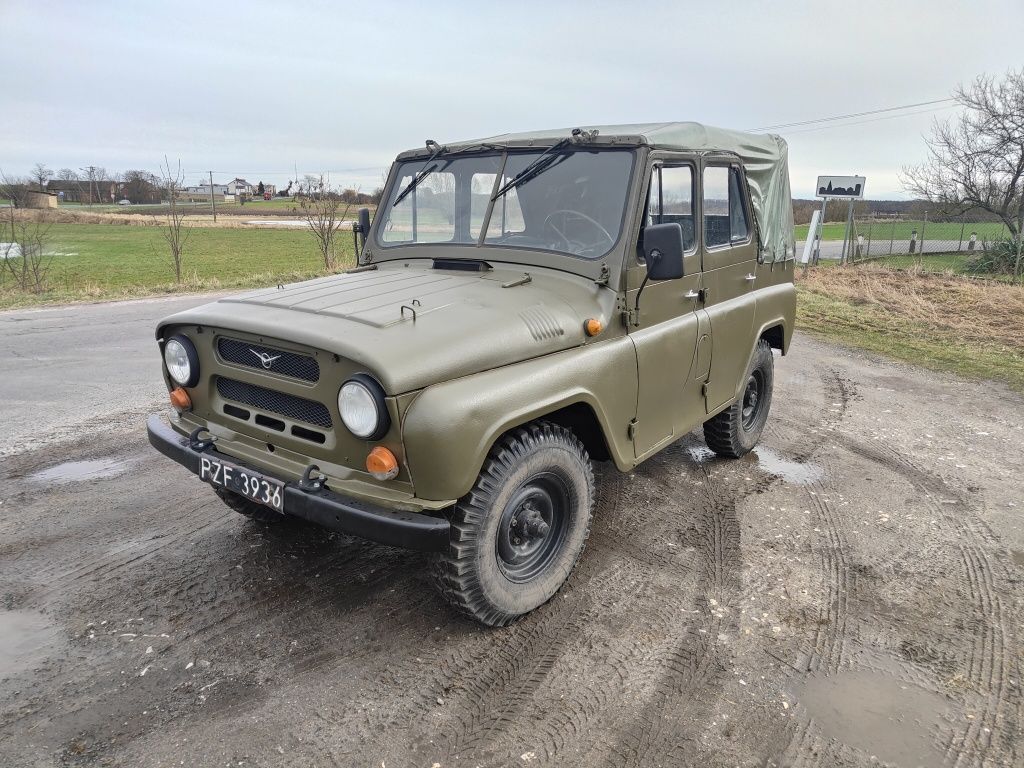 UAZ 469B plus części Piękny! Jeden właściciel! Zobacz!