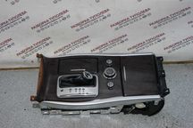 Центральная консоль Infinitni M37x 2010-2018