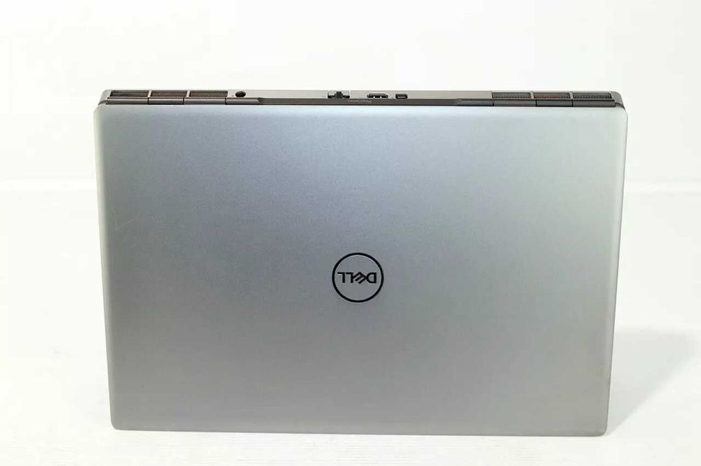 DELL PRECISION 7750  I7-10850H/1 Tb ssd/32GB/Quadro RTX 3000/500 Nits