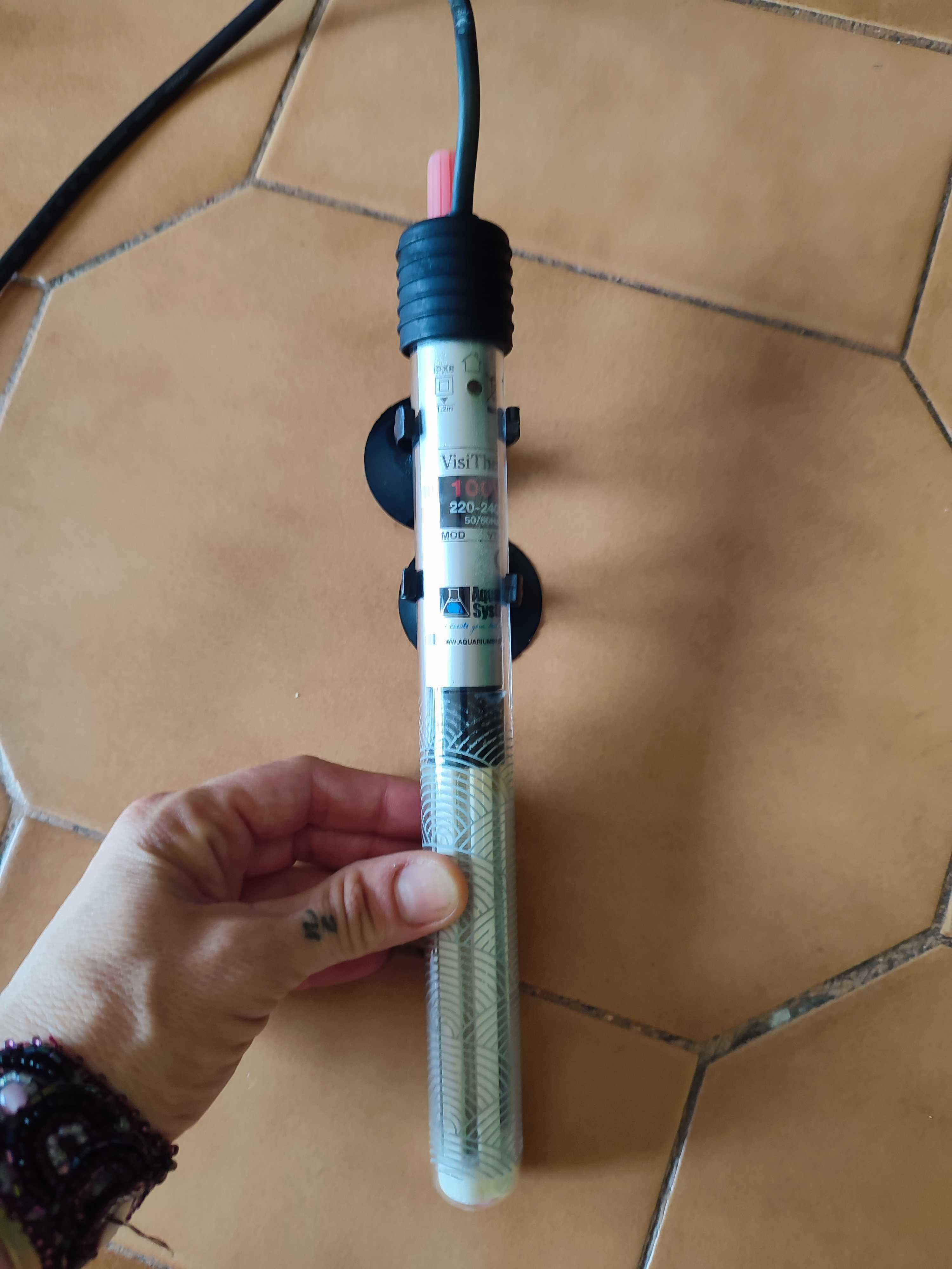 Aquário 65L equipado