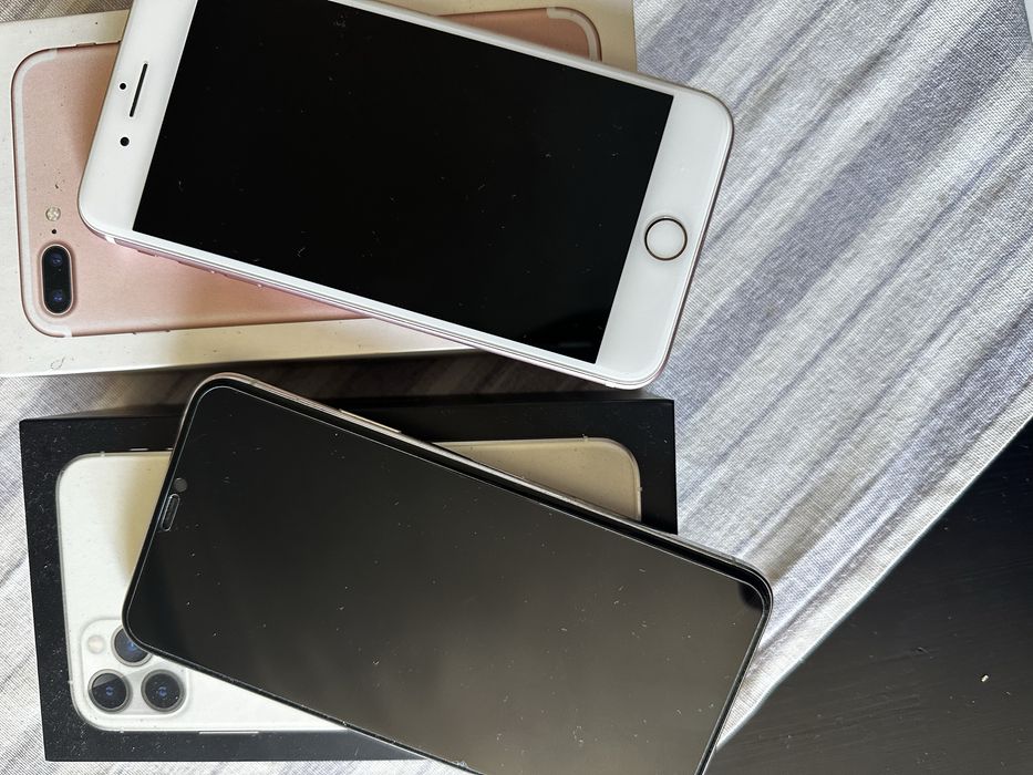 Iphone 11 Pro Max + 7 Plus