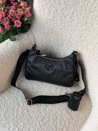 Жіноча сумка Prada Re-Edition black