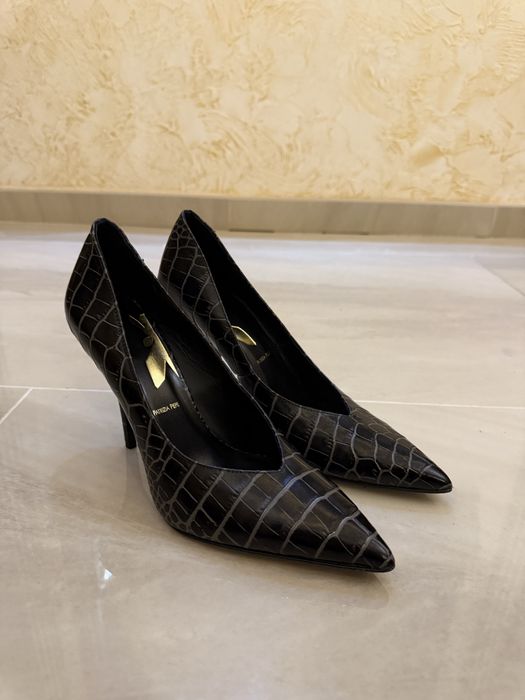 Patrizia Pepe, стильні гарні туфлі, зручні підбори