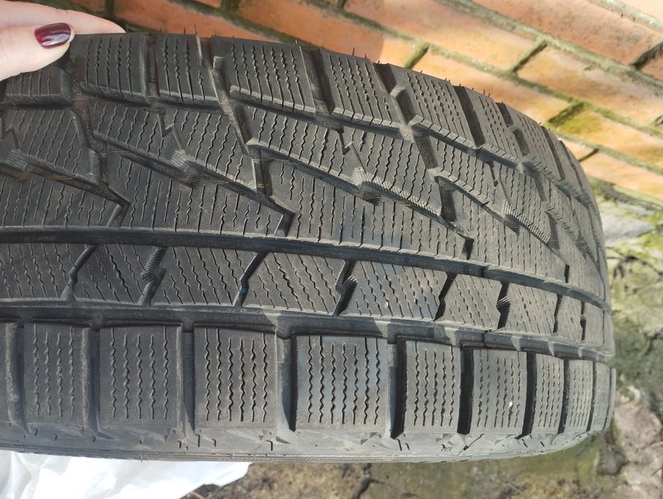 Гума зимова 215*55*17