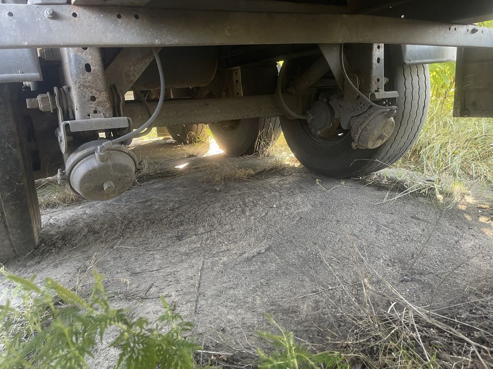 Напівпричіп KRONE 27SDP