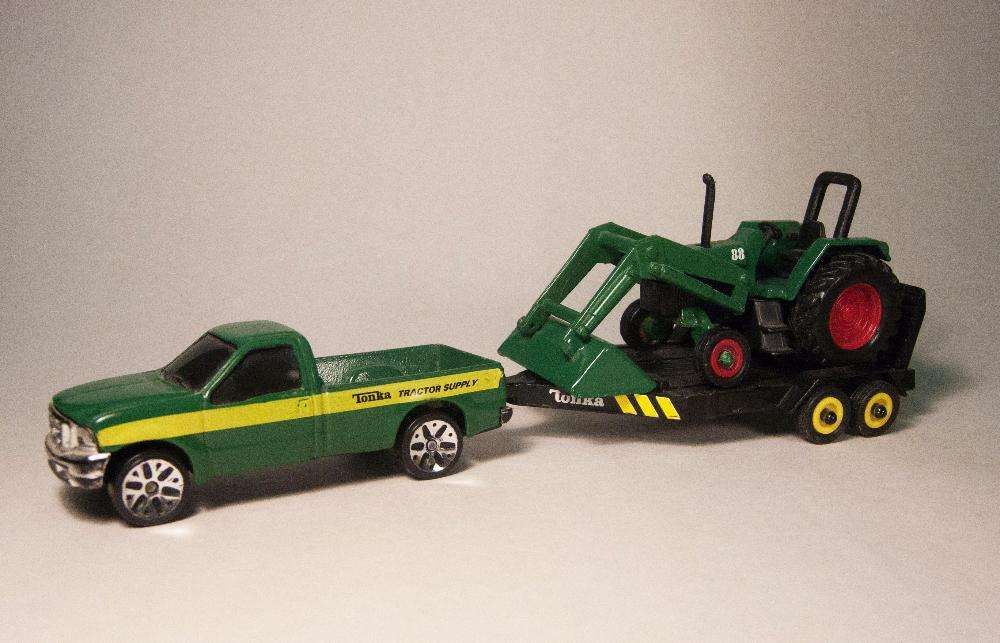 Коллекционный набор Maisto Tonka (1:64)