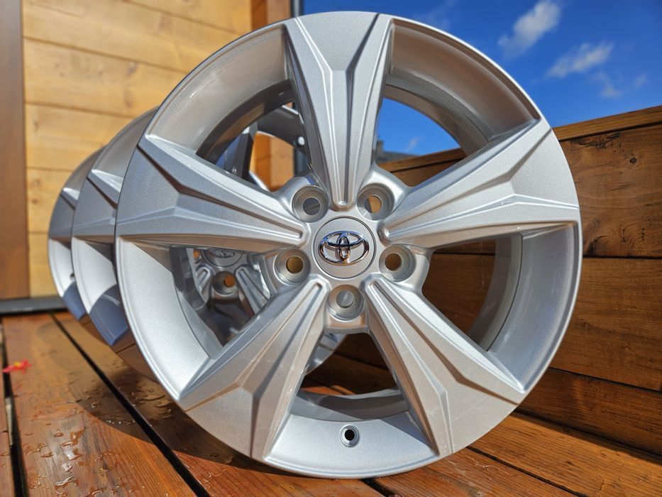 Toyota C-HR 17 OEM Avensis Yaris Cross felgi CHR Nowe Oryginalne