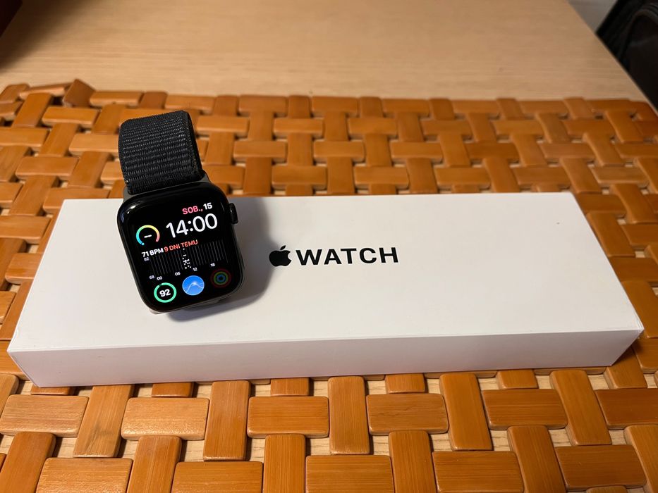 Apple Watch SE2 GPS + Cellular 44mm Aluminium - Północ / Stan idealny