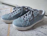 Buty sportowe sneakersy Esprit 34