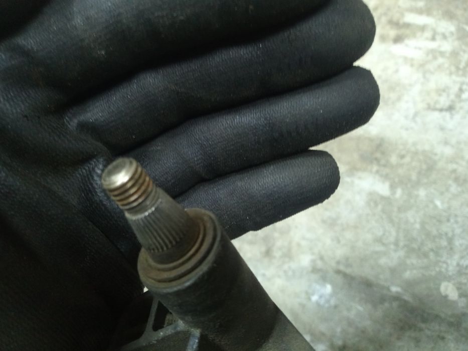 Запчастини Ауди 100,а6 с4, трапеція