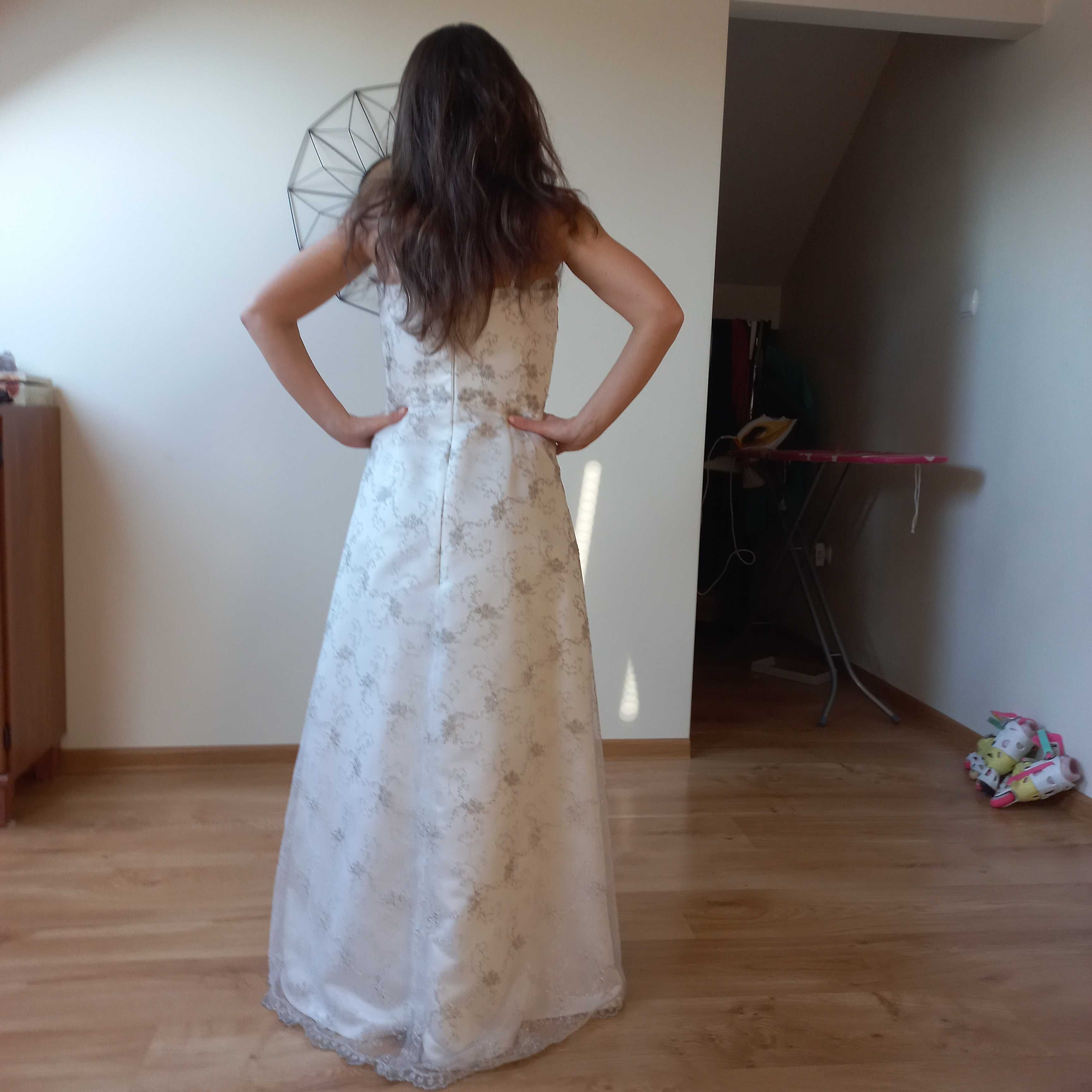 Suknia ślubna rozmiar XS
