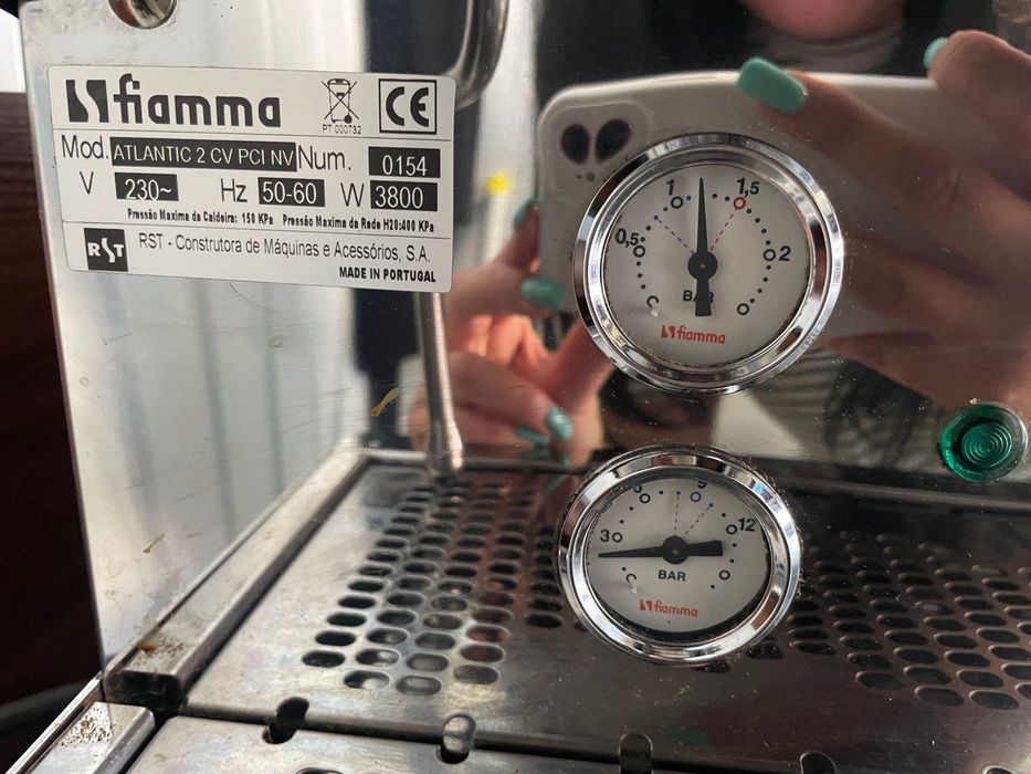 Продам кавомашинку та кавомолку