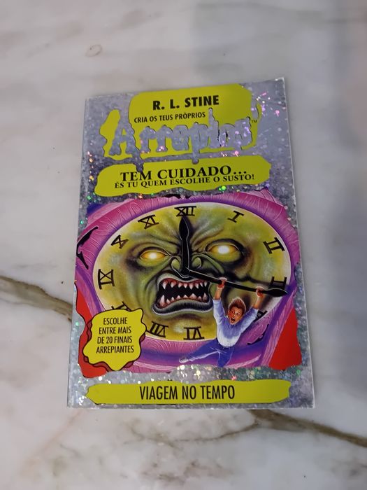 Conjunto de 6 Livros Diversos