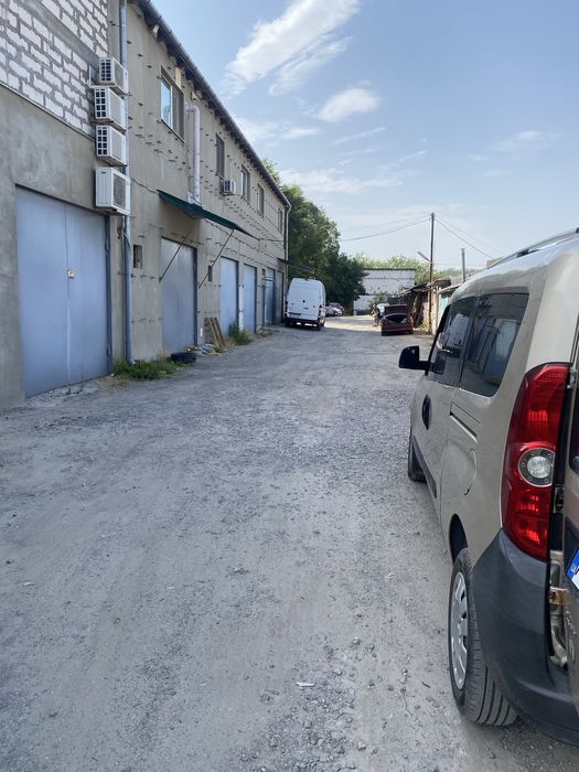 Продам капітальний гараж