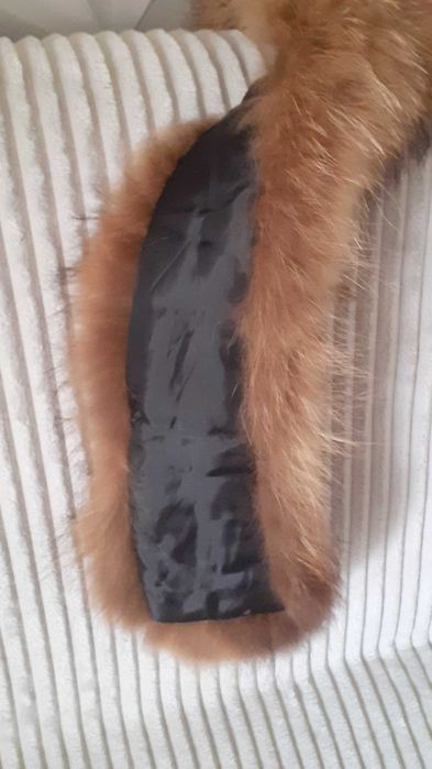 Jenot na kołnierz lub do kaptura