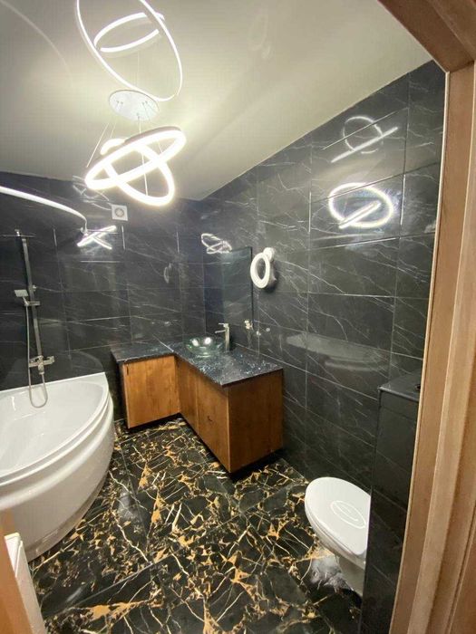 Продам 3-к квартиру с ремонтом в ЖК «Днепровская Брама»