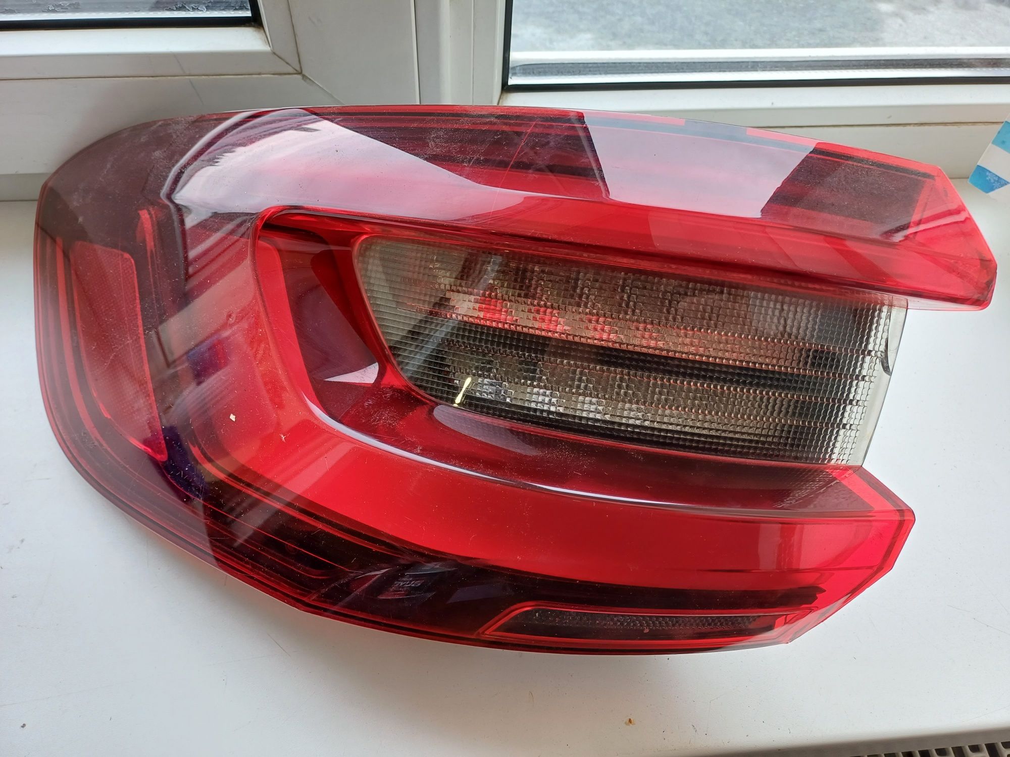 BMW X5 G05 ФАРА ЛІВА ЗАДНЯ ЗОВНІШНЯ 63215A164B1 h35a0db0102 2SK2418