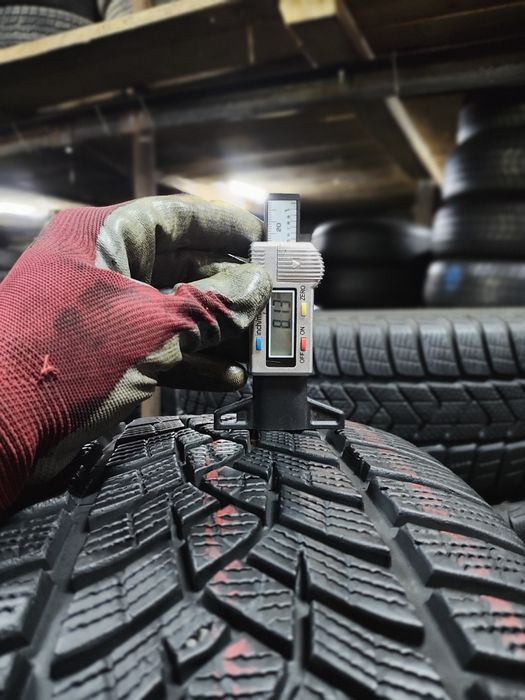 Резина 225 50 r17 Good year utra grip колеса зима Gtyres