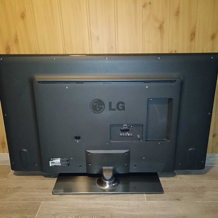 LG 50LB5800 - uszkodzony