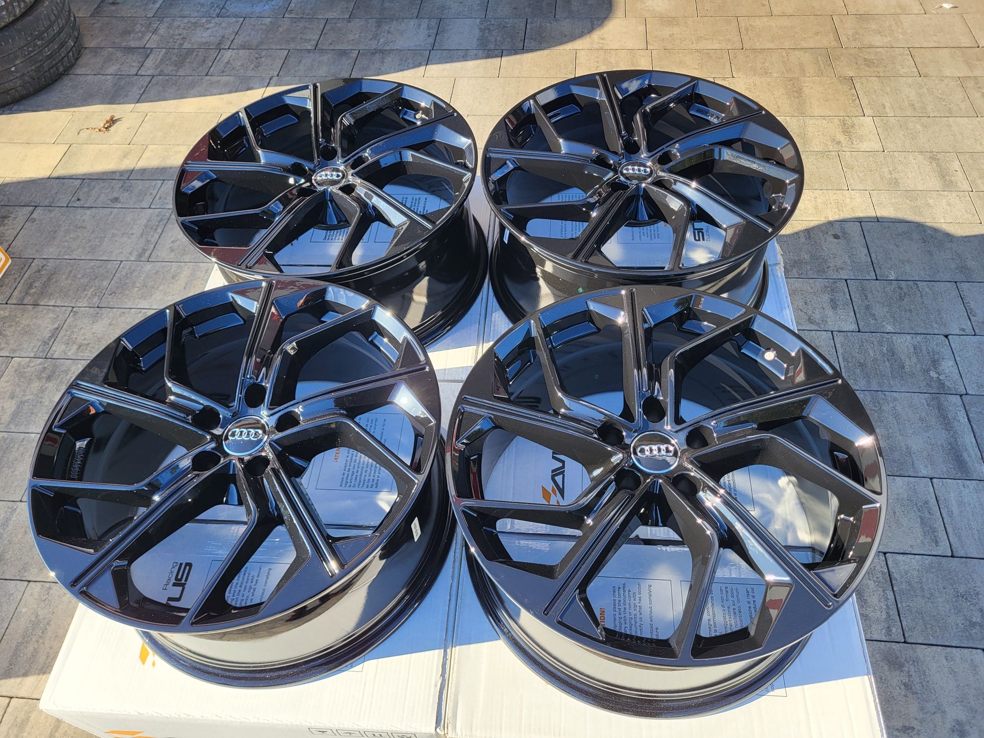 Alufelgi 19" 5x112 8.5J ET30 Audi A6 C8 C7 C6 A4 B9 B8 Q5 Q3 A5 A7 FV