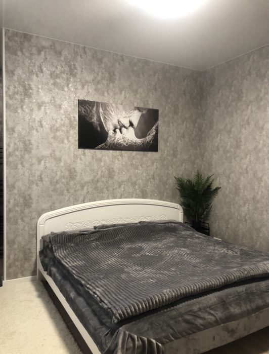 Продам современный дом возле парка Энергетиков