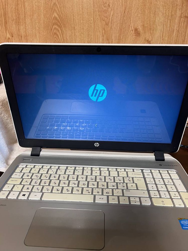 Продам ноутбук hp