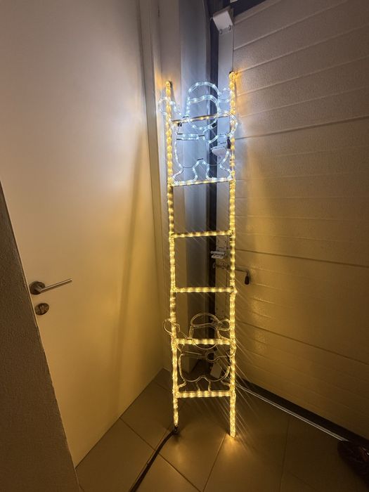 Escada em led de natal