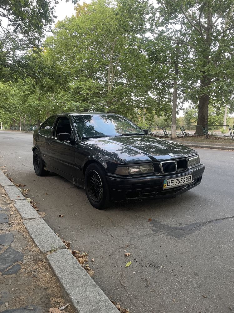 Продам Е36 compact