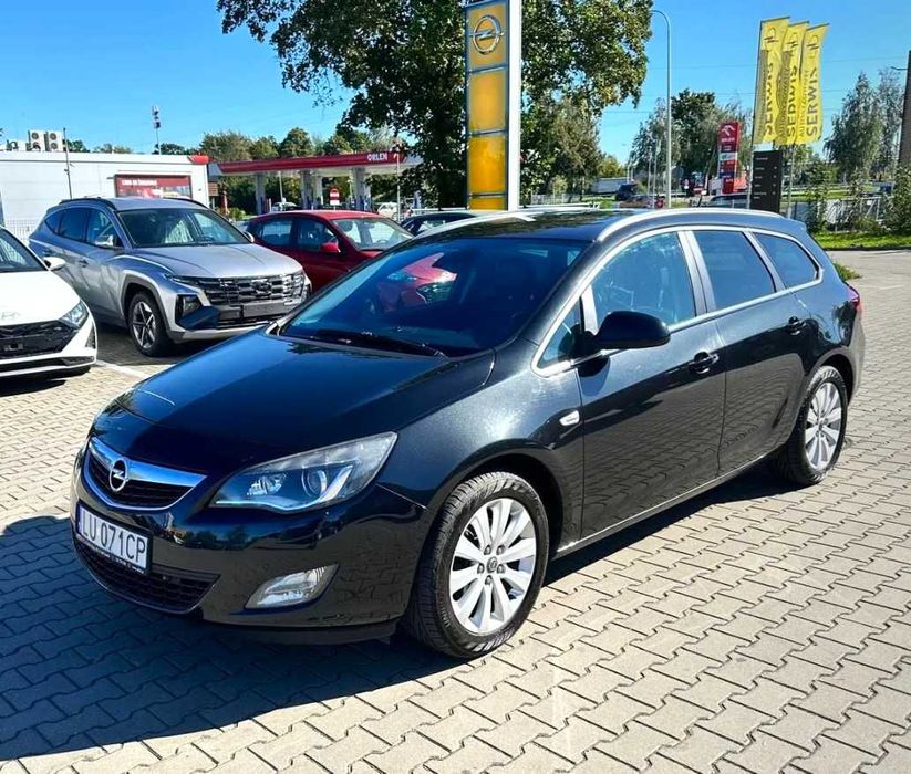 Opel Astra J 2012 2.0 CDTI Sports Tourer dla wymagających full IDEAŁ