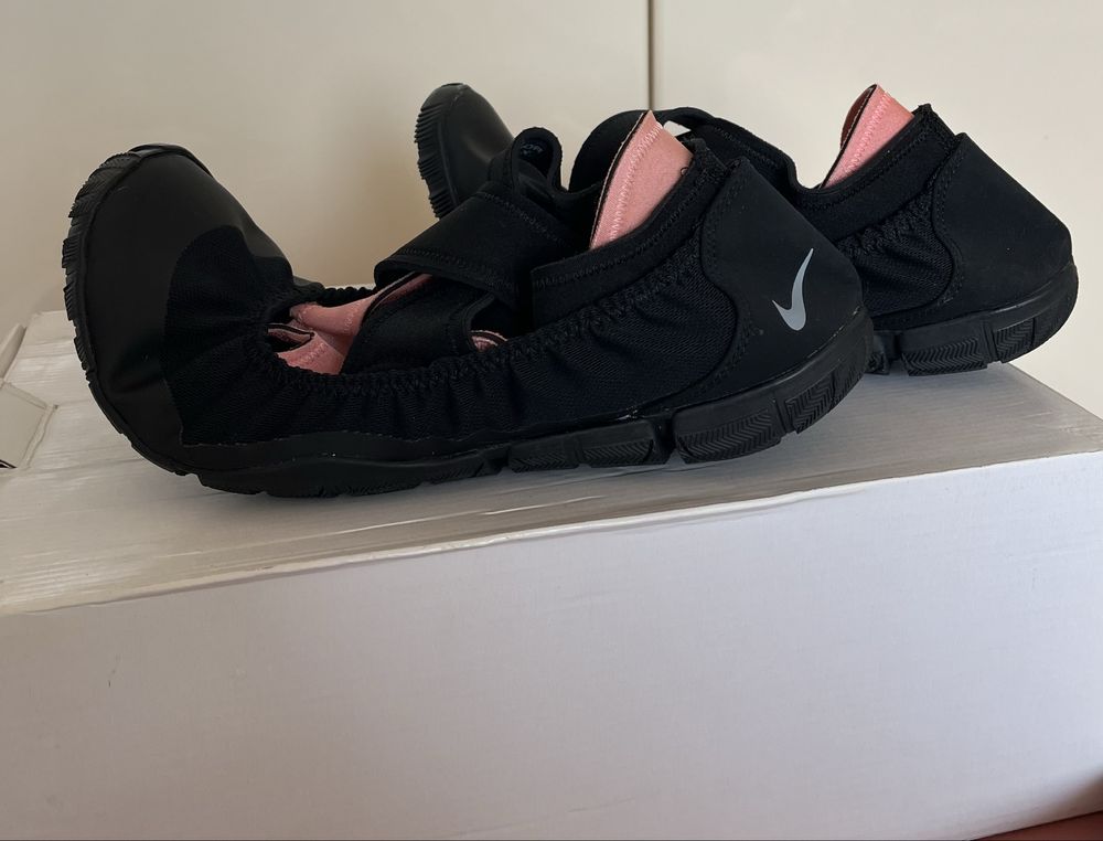 Нові балетки для тренувань Nike, 42p-p